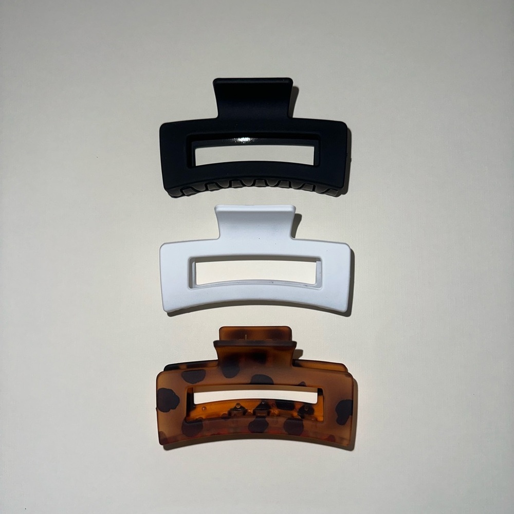 Set of 3 Medium Matte Claw Clips for Hair